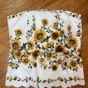 White House Black Market sunflower scallop peplum bodice